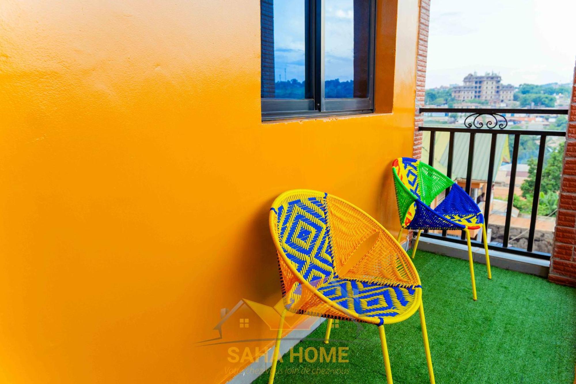 Le Luxe A Yaounde Chez Saha Home Exteriör bild