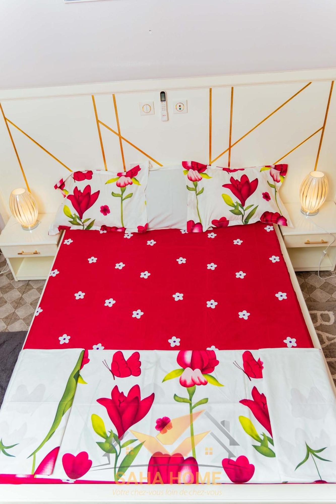 Le Luxe A Yaounde Chez Saha Home Exteriör bild